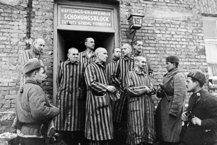 When was sachsenhausen liberated?