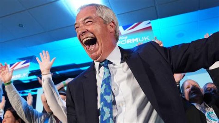 Where is nigel owens refereeing?