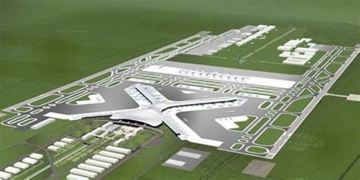 Which airport for murcia?