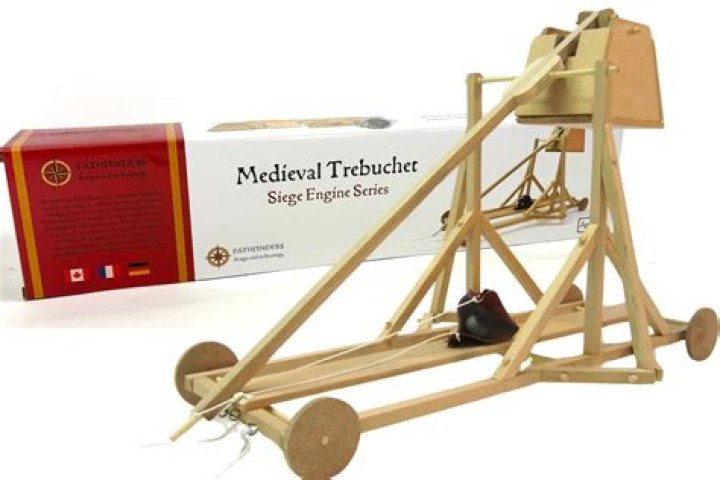 Which came first catapult or trebuchet?