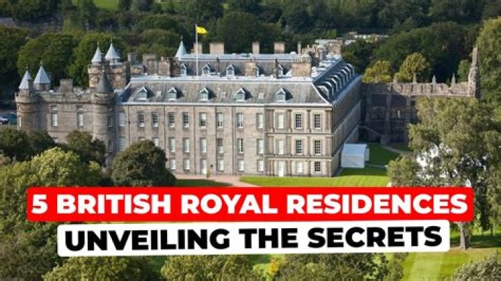 Which royal residences can you visit?