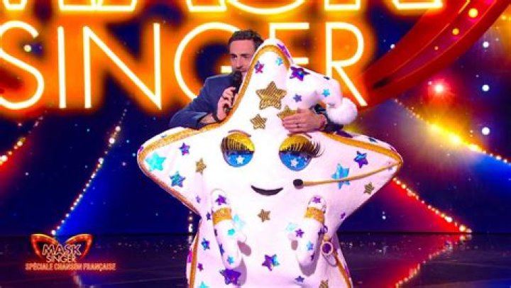 Who's egg on masked singer?