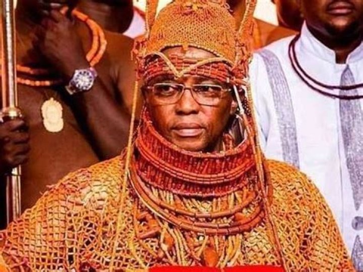 Who is the oba of benin?
