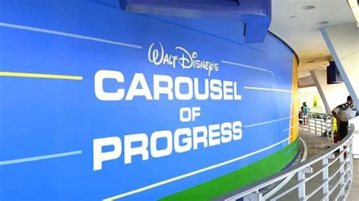 Who narrates carousel of progress?