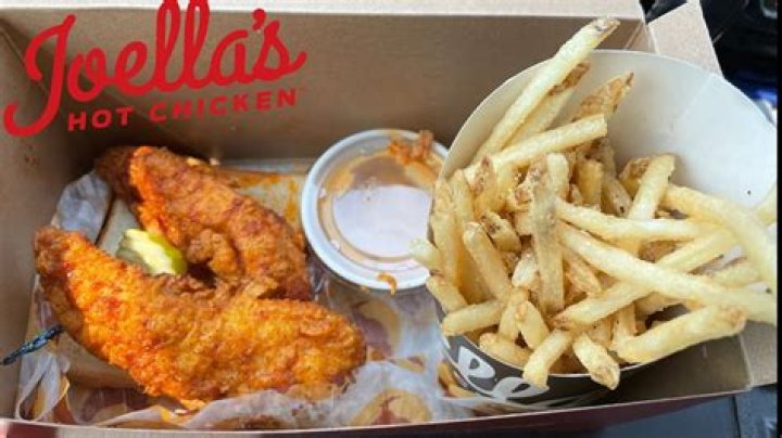 Who owns joella's chicken?