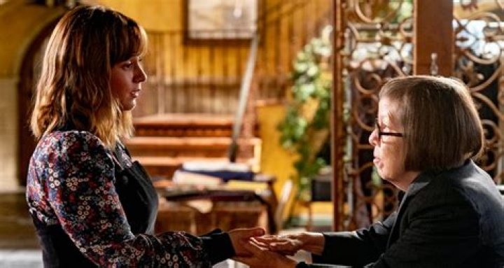 Why did nell leave ncis la?