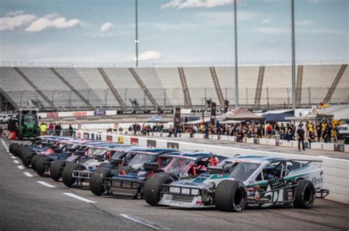 Why did shelby quit racing?