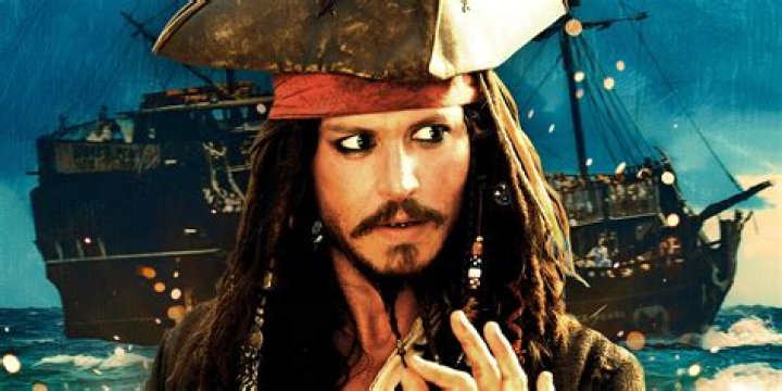 Why did the mermaid help jack sparrow?