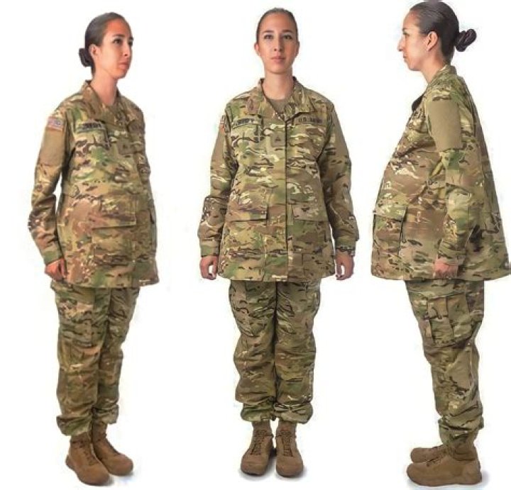 Why does usphs wear military uniforms?
