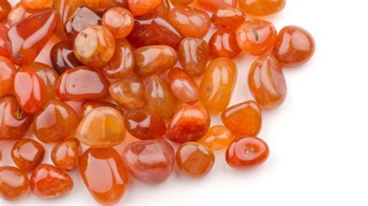 Why is carnelian so popular?