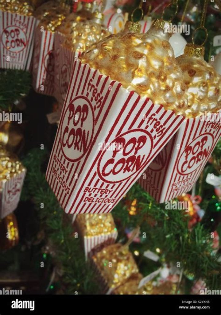 Why popcorn on christmas tree?